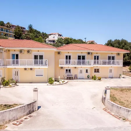 Lagadi 3 Apartamento